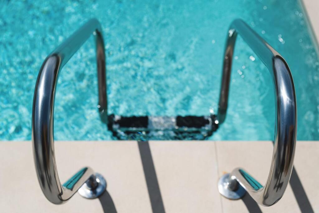 Amare Chania Luxury Residence Sztérnesz Kültér fotó